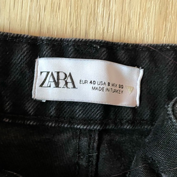 ZARA BLACK HIGH RISE WIDE LEG JEANS - Picture 5 of 7